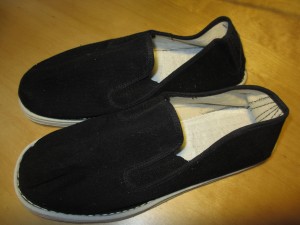 Traditional cloth shoes